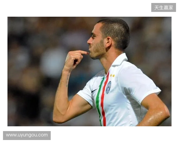 努内斯：我全家人都不喜欢输；我从不看任何边后卫的视频